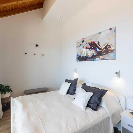 Daire M&k - Two Bedroom With Balcony And Sea View Mlini