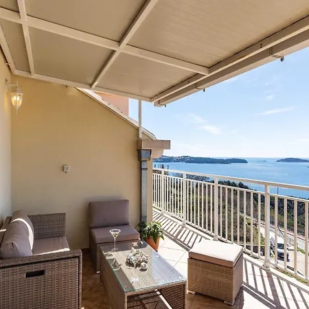 M&k - Two Bedroom With Balcony And Sea View * Mlini