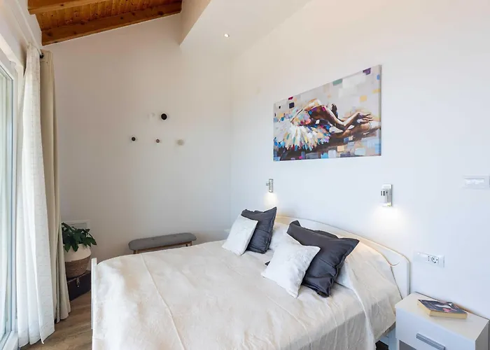 Apartament M&k - Two Bedroom With Balcony And Sea View Mlini