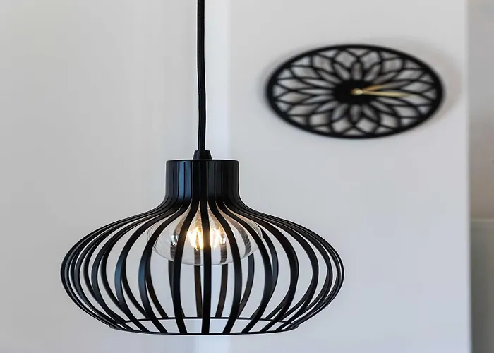 M&k - Two Bedroom With Balcony And Sea View Apartament Mlini