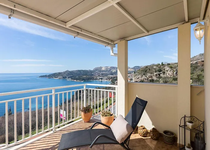 M&k - Two Bedroom With Balcony And Sea View Apartament *