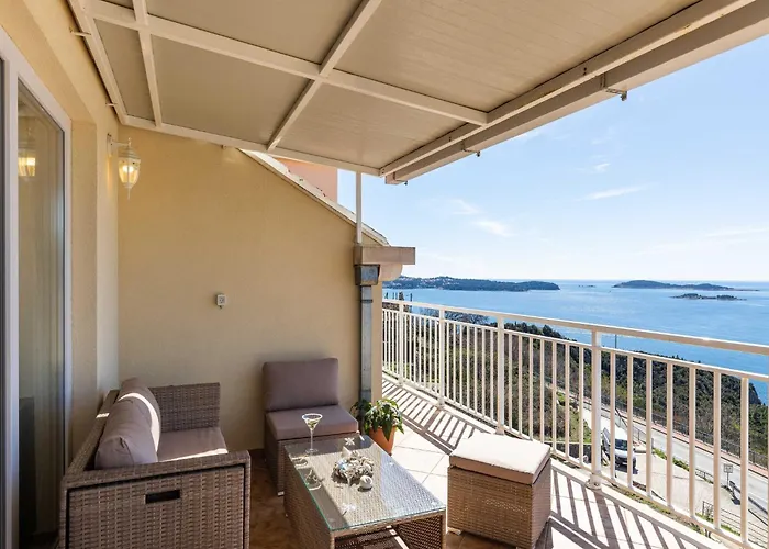 M&k - Two Bedroom With Balcony And Sea View * Mlini